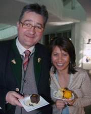 Martin Streibl (Eurotrade, Flughafen München) mit Frau Maya (Foto: Martin Schmitz)